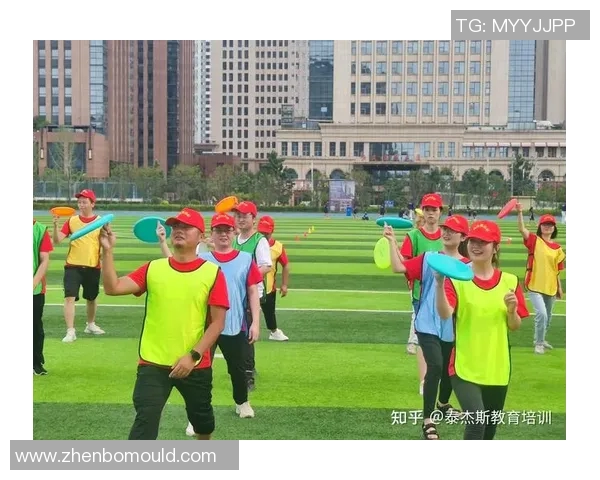 飞盘热潮下的团队精神与战术思维揭秘北京飞盘队的独特魅力与发展之路 飞盘热潮下的团队精神与战术思维揭秘北京飞盘队的独特魅力与发展之路